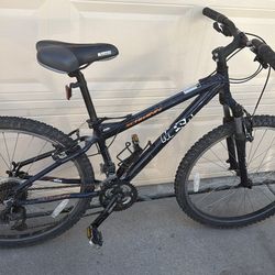 26” Schwinn Mesa mtn bike