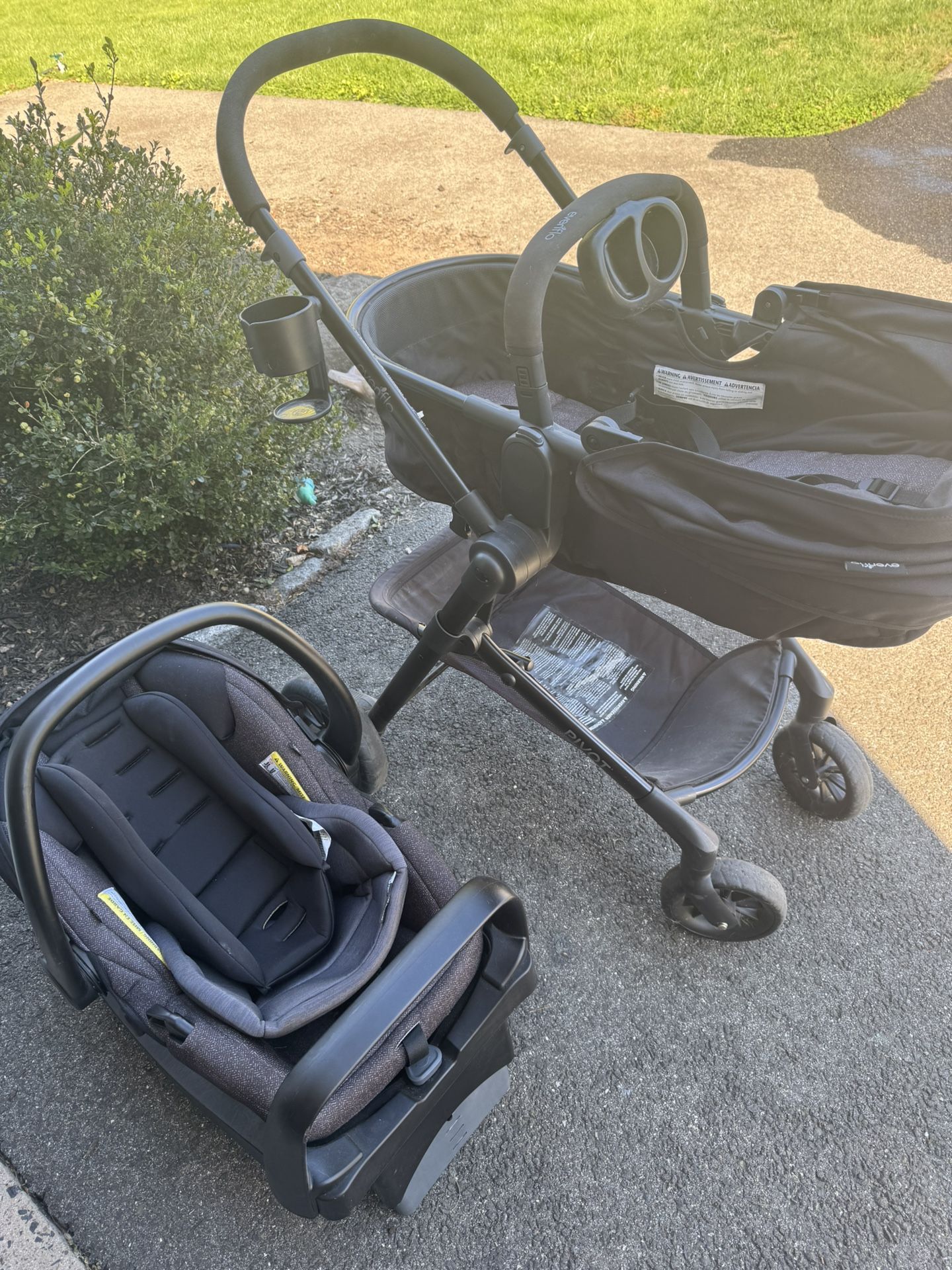 Evenflo Travel System