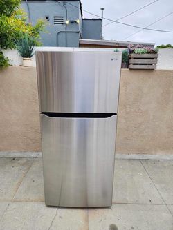 LG Refrigerator Stainless Steel 23cu ft 33x33x68🚨👍3 MONTHS WARRANTY
