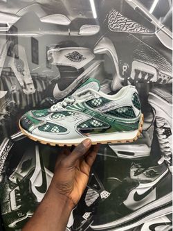 Bottega Green