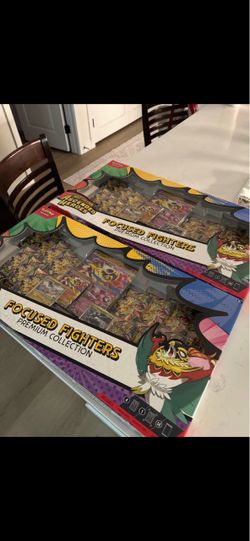 Ascended Heroes Focused Fighters Premium Collection (Sam's Club)