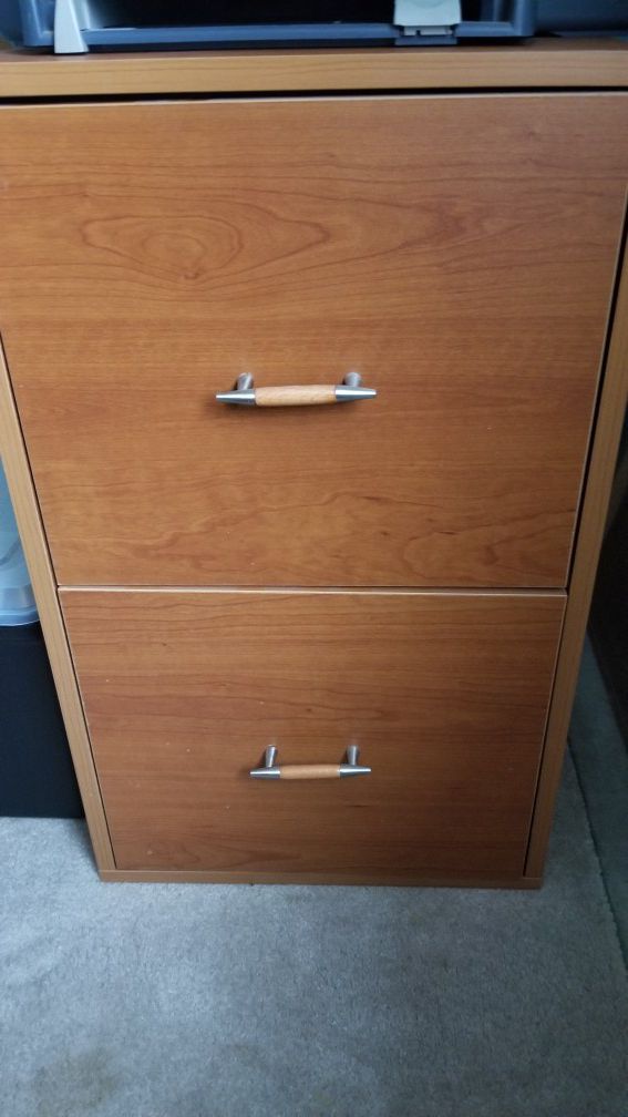 File cabinet (light oak)