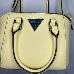 Brand New Guess Purse And Bag 