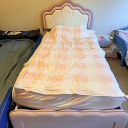 Girls Storage Twin Bed With Mattress 