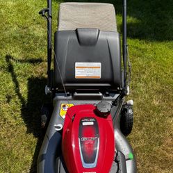 Honda HRN216 GCV170 Lawn Mower 