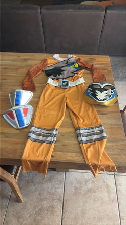 Kids Gold Power Ranger Costume (size 4-6)