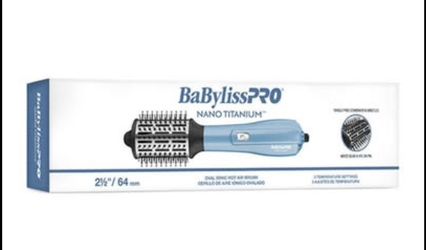 *NEW*. Still In Box. Hot Air Brush/Hair Dryer