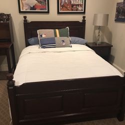 Solid Wood Full Sized Bedroom Set