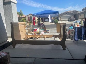 Twin bed frame