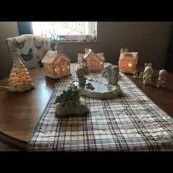 Vintage Precious Moments Full Christmas Scene 