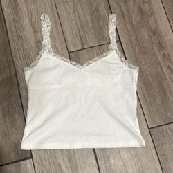 Edikted Women's SZ M Amilia Lace Trim Tank Top White V-Neck Spaghetti Strap