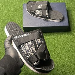 Dior Slides Size 10 Brand New 