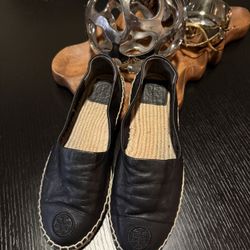 Tory Burch Shoe