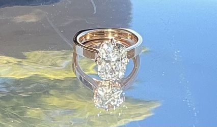 4 carat cushion lab diamond on rose gold D color VS1 on 14k rose gold band sz7