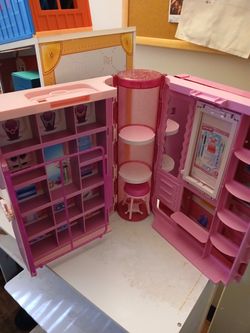 Barbie dream dressing room play set