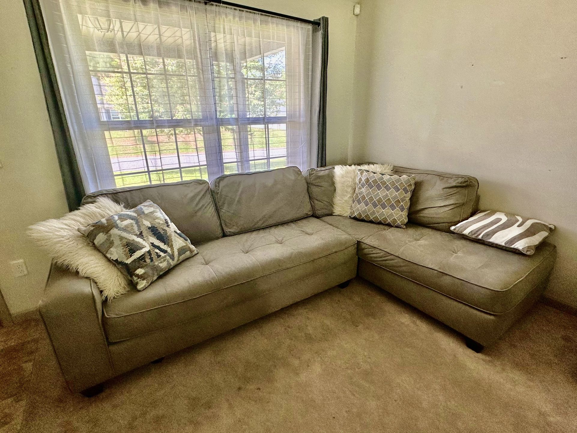 Sectional Couch For Sale SMOKE FREE PET FREE