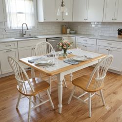 Kitchen Table and 3 matching Chairs 45” long expands to 60” butterfly leaf Great Condition SEE PICS  Be sure to see all my other items  Pick up in Dee