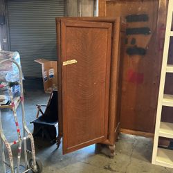 Armoire