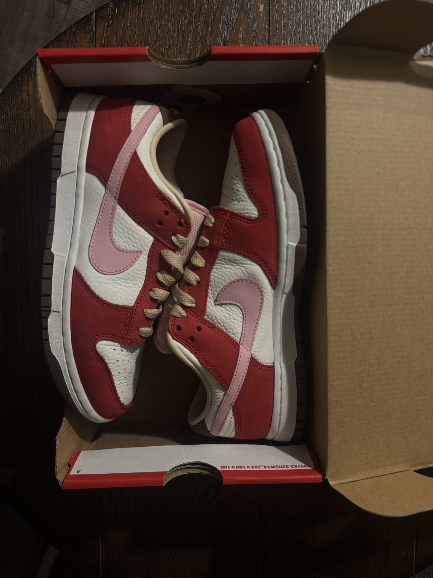 Women’s Nike Dunk Low “bacon Red”