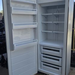 Viking Column Freezer Panel Ready 