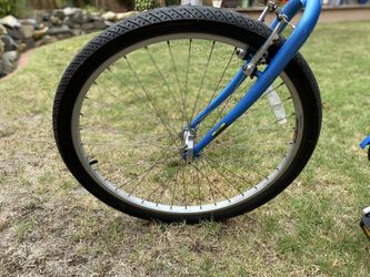 Manhattan Smoothie Deluxe 7 Speed Cruiser bike for Sale in Irvine