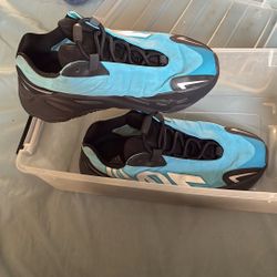 Adidas Yeezy Boost 700 MNVN ‘Bright Cyan’ 2021