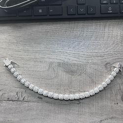 Moissanite Tennis Bracelet 8mm 9inch VVS D Clarity