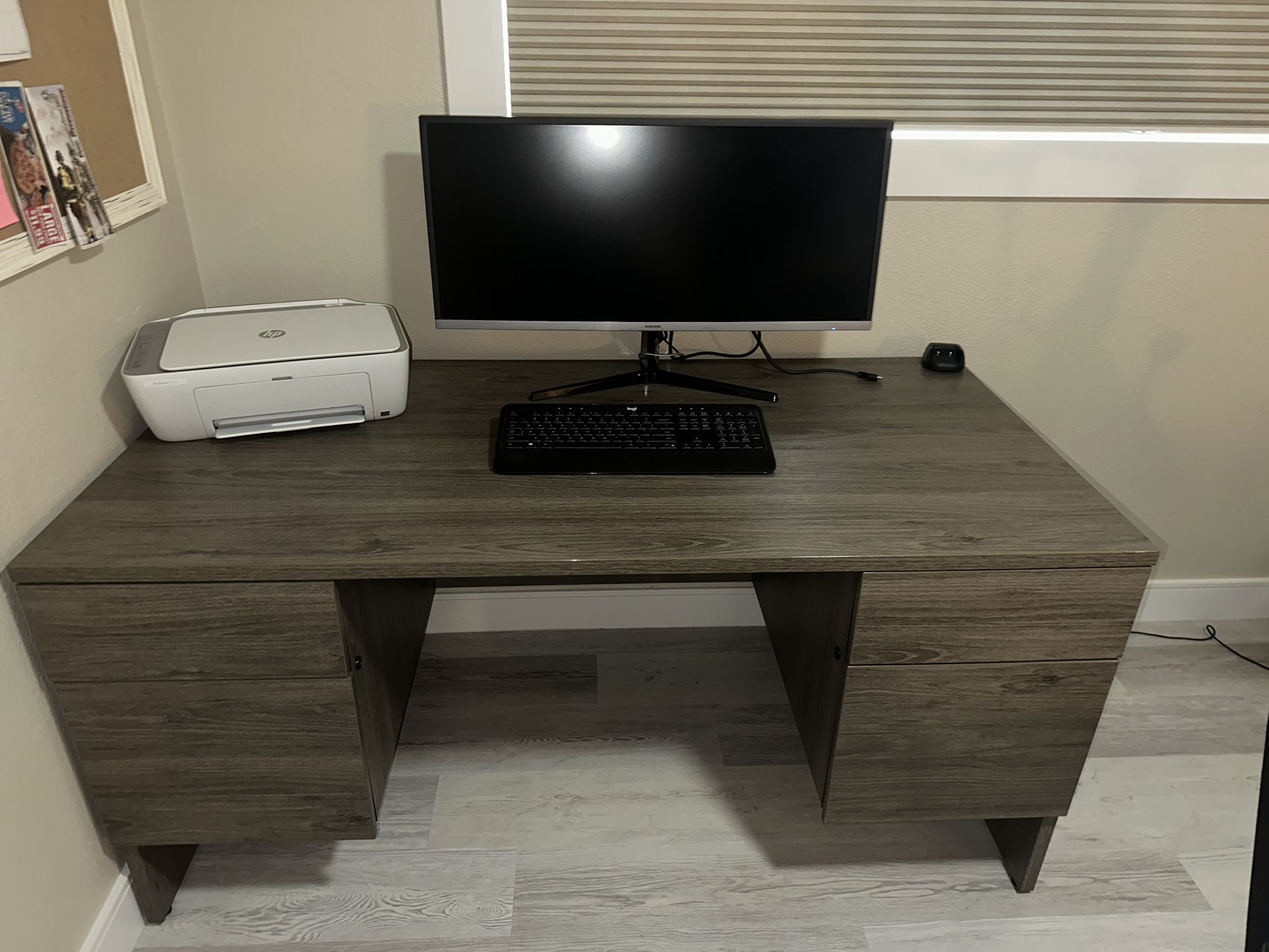 Desk With Locking File Cabinet Drawers 