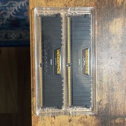 16GB Corsair Vengeance LPX DDR4 RAM