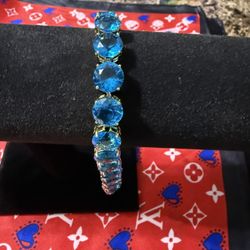 Blue Bracelet 