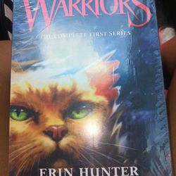 6pc Warriors Books(Info In Pic)