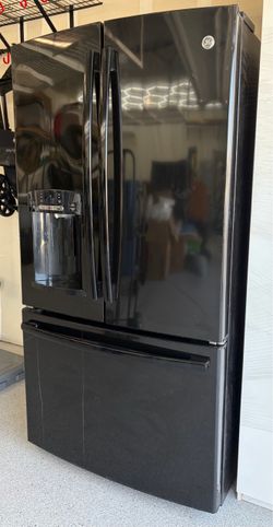 GE French Door Refrigerator Black