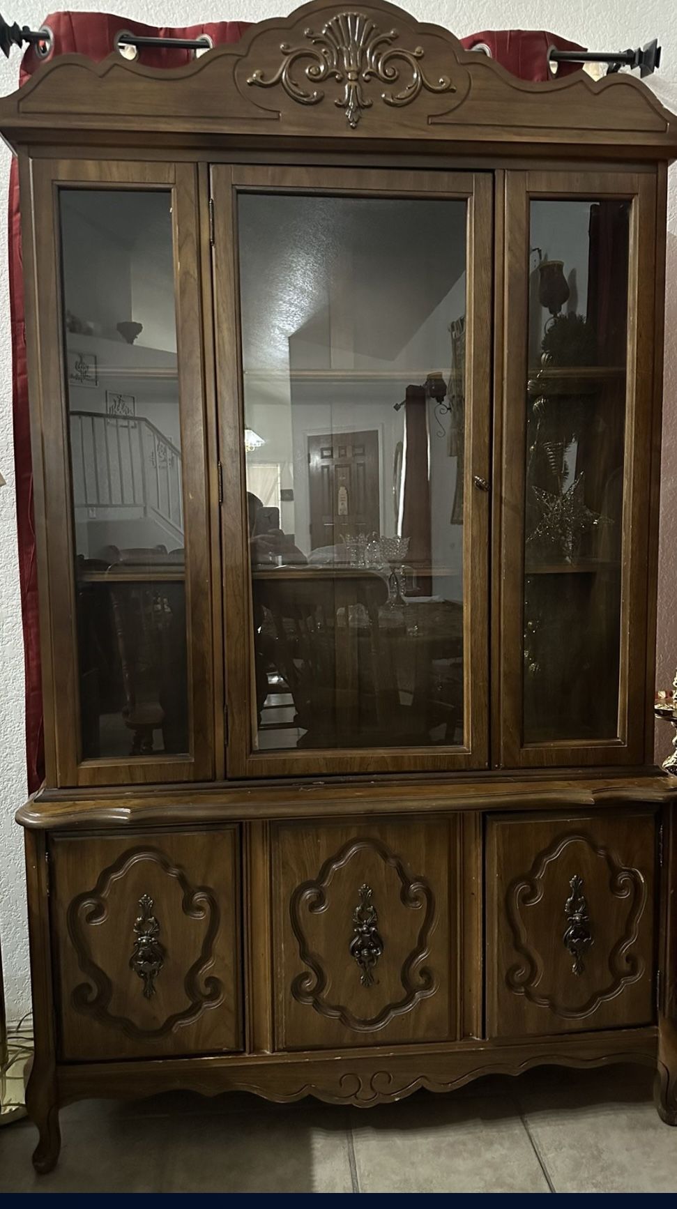 China cabinet