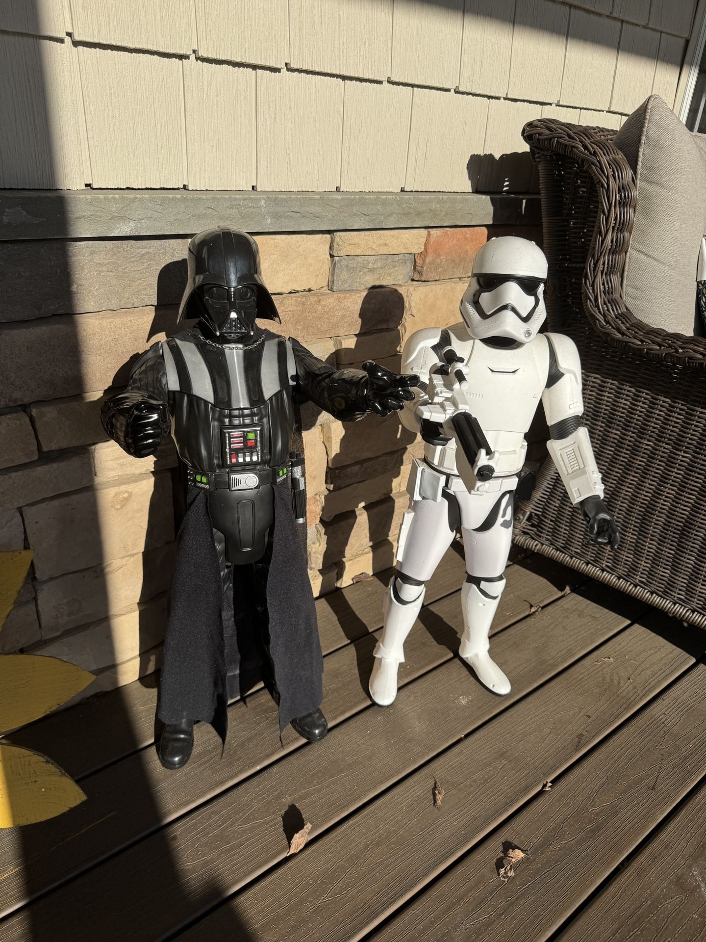 31” Darth Vader & Storm Trooper Star Wars Figures 