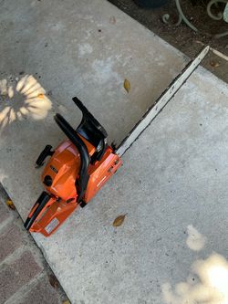 ECHO CS -490 CHAINSAW COMMERCIAL! ALMOST NEW! USED ONLY SOMETIMES! IN GREAT CONDITION!