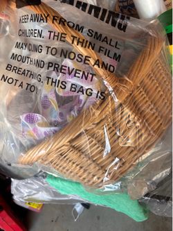 Picnic basket