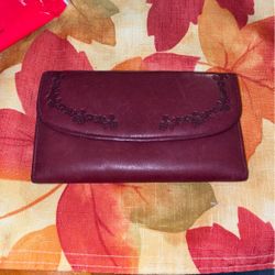 women’s wallet  