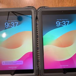 Apple iPad 7th Generation 10.2” Unlocked Like New With Great Case!