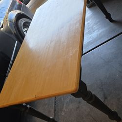 Kitchen table with 3 chairs moving out sale