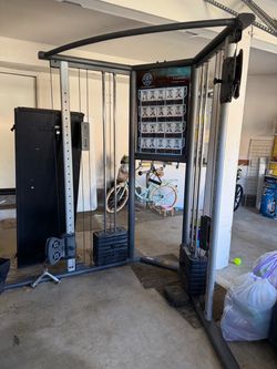 Exercise Equipment - Golds Gym Strength Tower