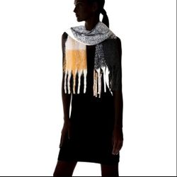 Vince Camuto Brushed Plaid Muffler with Fringe. BRAND NEW