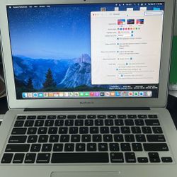 MacBook Air 13”