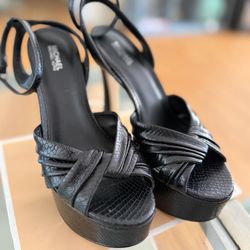 Michael Kors Sandals 