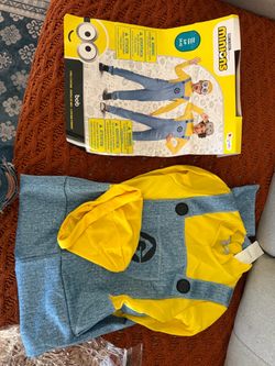 Costume
