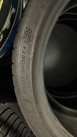 Michelin PS4S 235/35/19