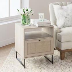 Mina Oak-Finish Particleboard Wood Black Modern Accent Storage Living Room Sofa Side End Table Bedro