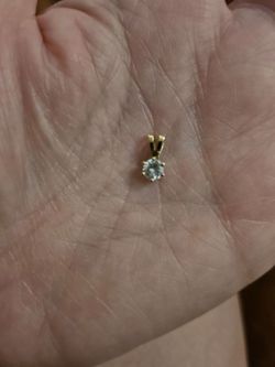 Diamond pendant