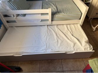 Kids bed. Used like new