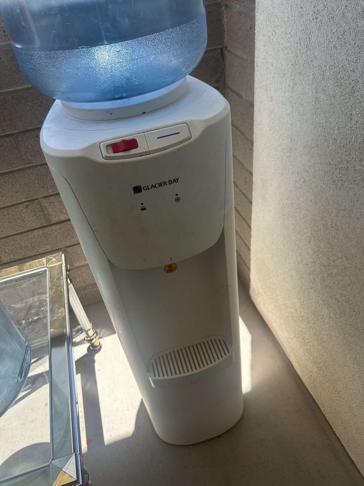Water Dispenser