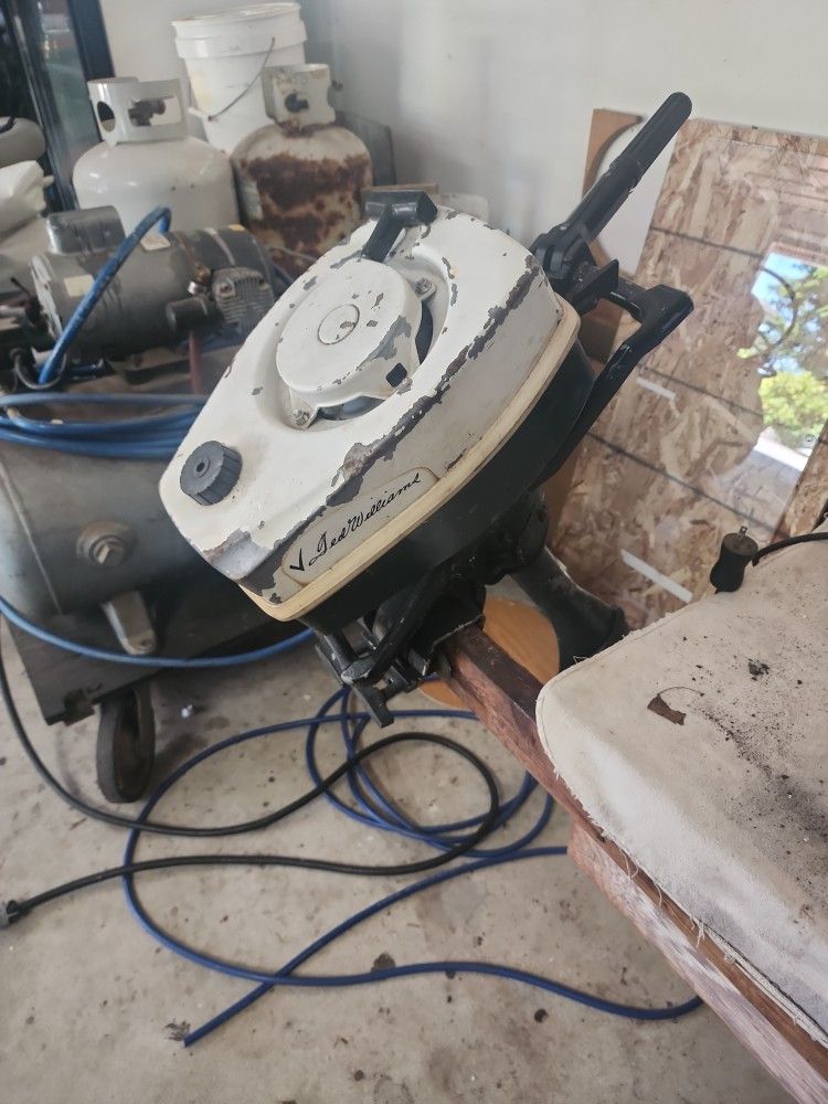 V Ted Williams Outboard Motor